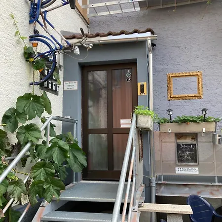 Bikers12 Shabby House Only For Bikers