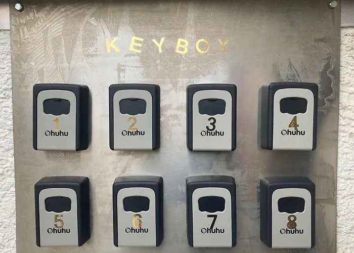 Bikers12 Shabby House Only For Bikers בית אירוח