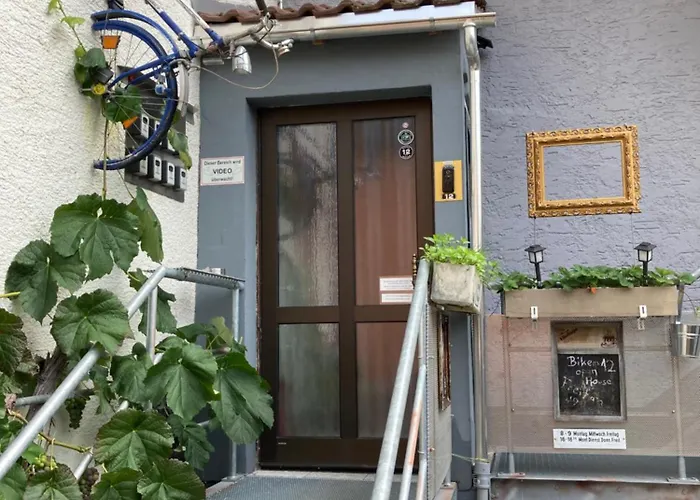 Bikers12 Shabby House Only For Bikers